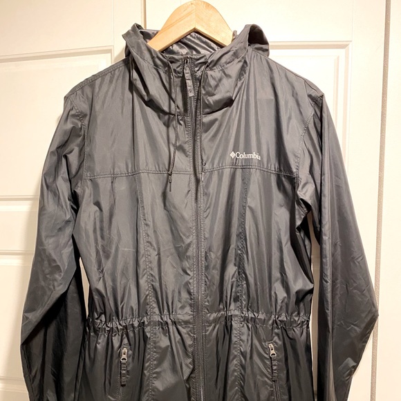Ladies Columbia Windbreaker - Picture 1 of 3